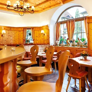 Hahn Munich